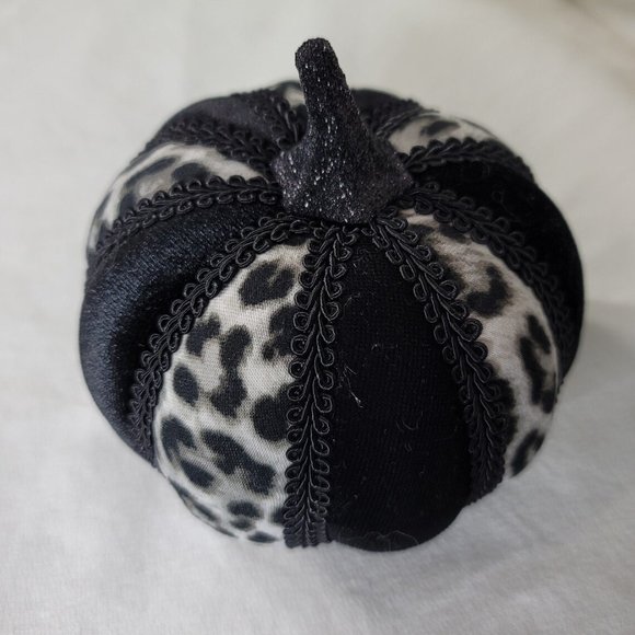 Glam Velvet Pumpkins, Decorative Black & Leopard‎ with Black Trim Pumpkin - Picture 1 of 5